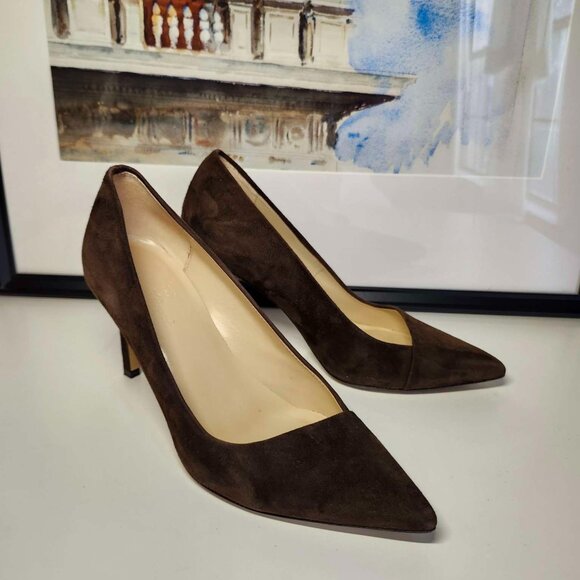 Arden Suede Pump by Banana Republic | 5.5 | Chocolate Brown Suede - Picture 8 of 10